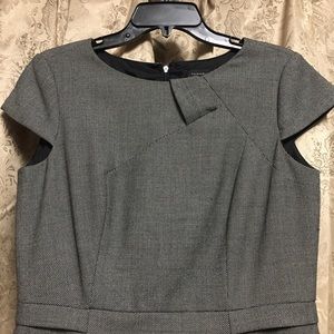 TAHARI DRESS SIZE 6